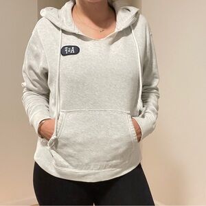 Abercrombie & Fitch Hoodie 🤍 women’s small